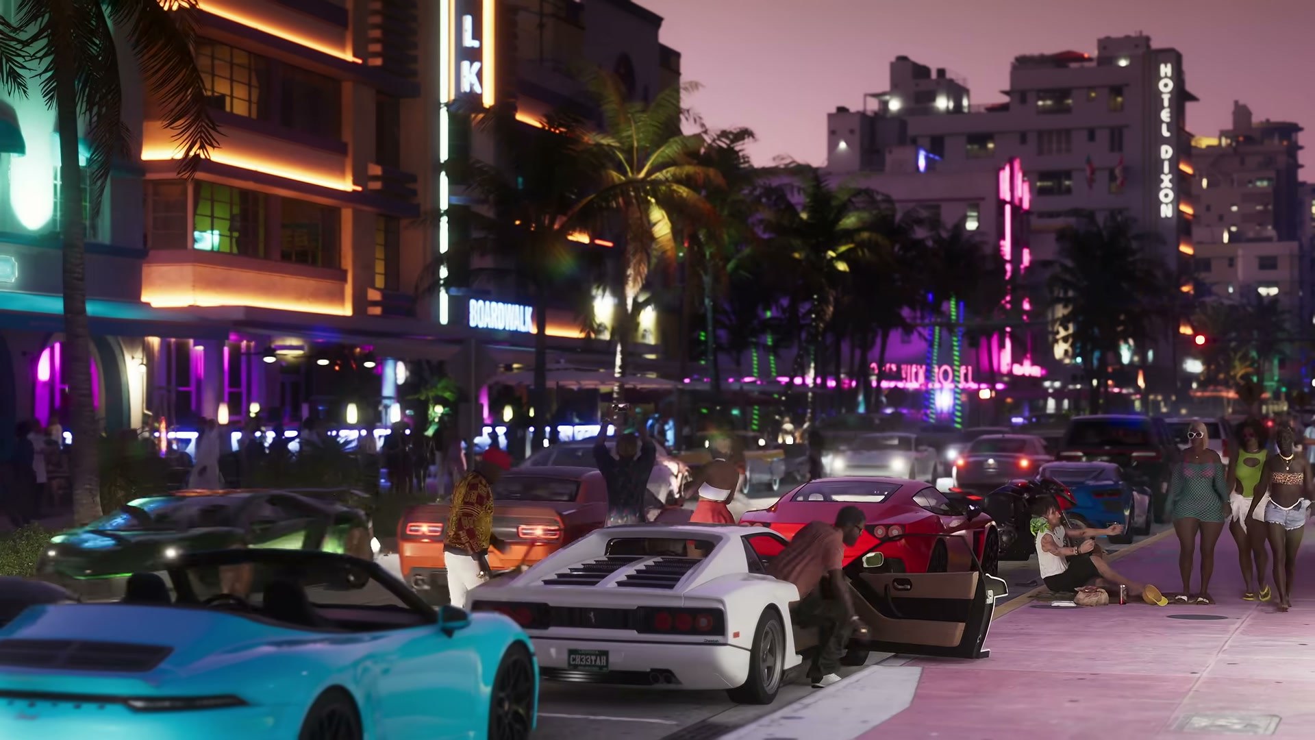 Neonowa ulica Vice City w pierwszym zwiastunie, z rzędem sportowych samochodów przy krawężniku