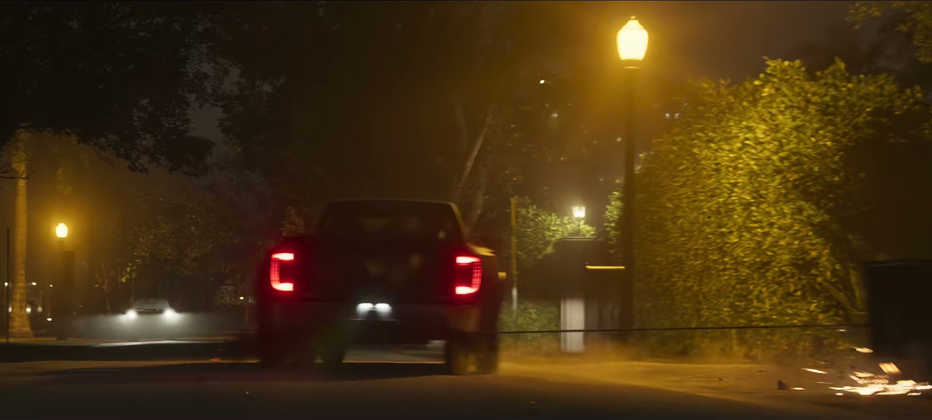 Nocna ucieczka pikapem w drugim zwiastunie. Na premierę konsolową Rockstar celuje w 30 klatek na sekundę