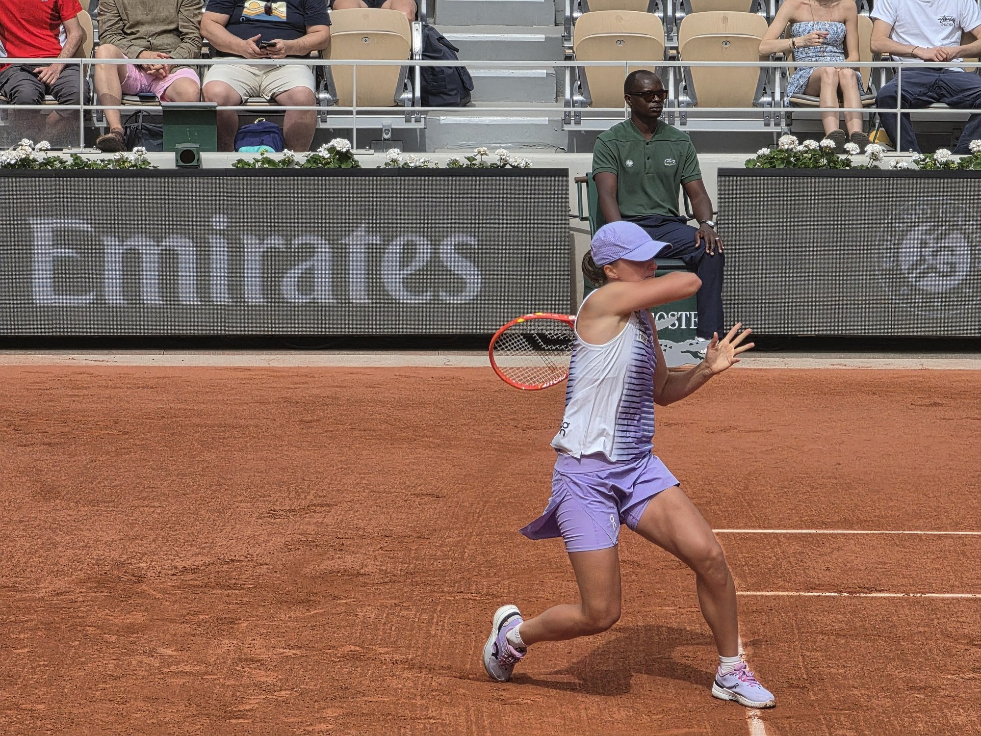 Iga Świątek w meczu 4. rundy Roland Garros z Martą Kostiuk, 31 maja 2026. Porażka 5:7, 1:6 to jej najsłabszy wynik w Paryżu od 2019 roku